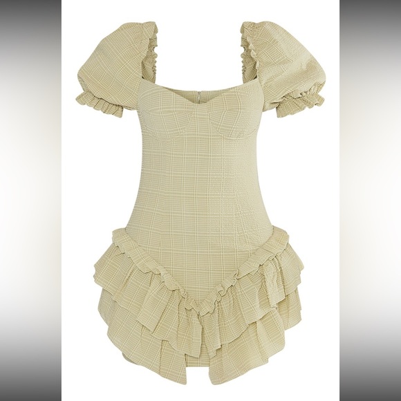 Green textured, puff sleeve frill skirt bodycon dress - Picture 2 of 4